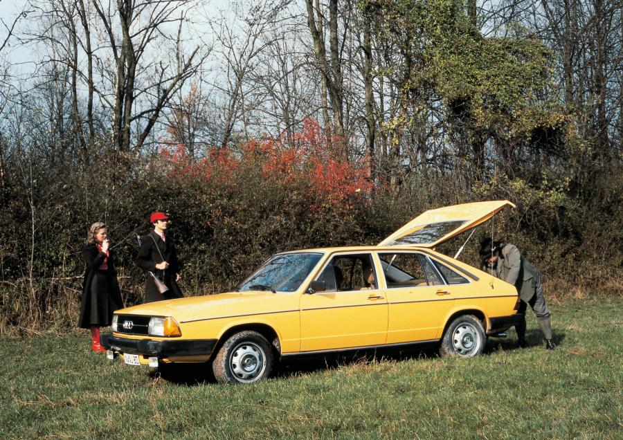  Audi 100 Avant (C2) 1977 года  (фото 1 из 5)